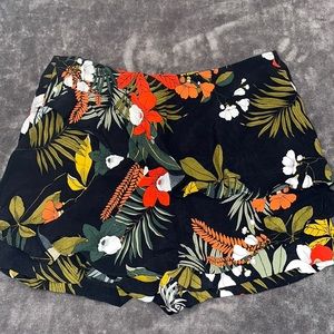 Zara Skort, size M